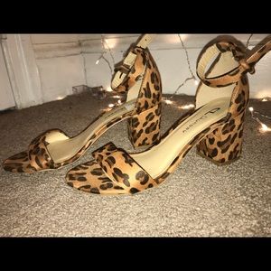 Block cheetah heels